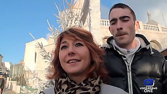 La Rousse Adolescente Fallona Veut Faire De L'Action Amateur Chaude Avec Son Petit Ami