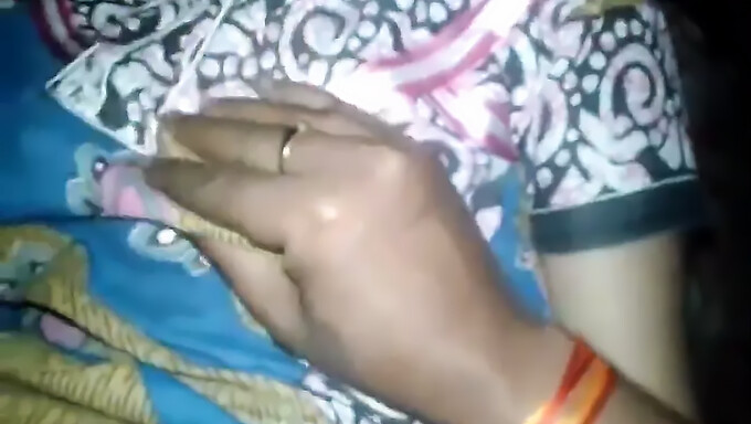 Indian Lesbian Couple Fingers And Creampies In Hd Video