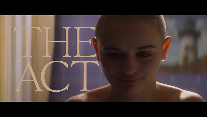 Joey King'S Sensual Performance In The Act S01e04