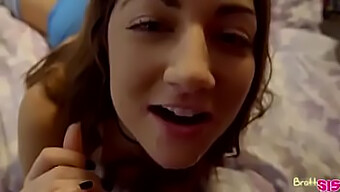 Sis Özgürlükleri: Üvey Abi Ve Üvey Kardeşiyle Sissy Aile Pornosu