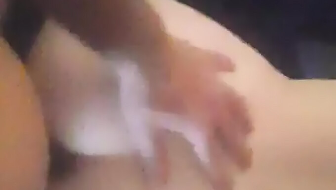 Orgasme Anal Pacar Mengarah Pada Squirting Dan Gape Besar